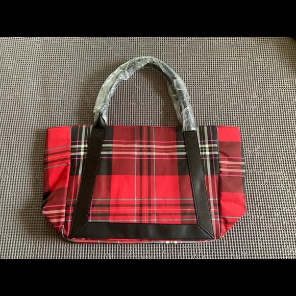 Plaid Victoria’s Secret tote - Picture 5 of 8